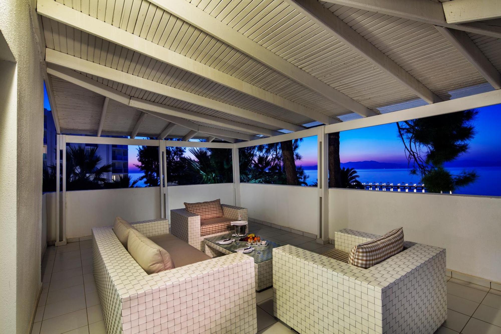 Resort Le Bleu & 5*